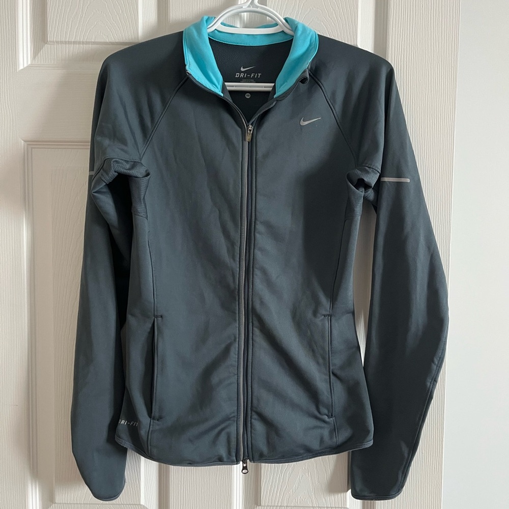 Nike Women's Black and Blue Dri-FIT Jacket